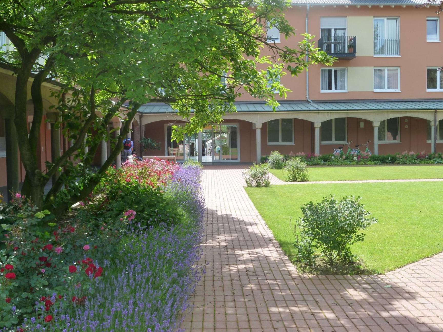 קבלאאר Hotel Klostergarten מראה חיצוני תמונה