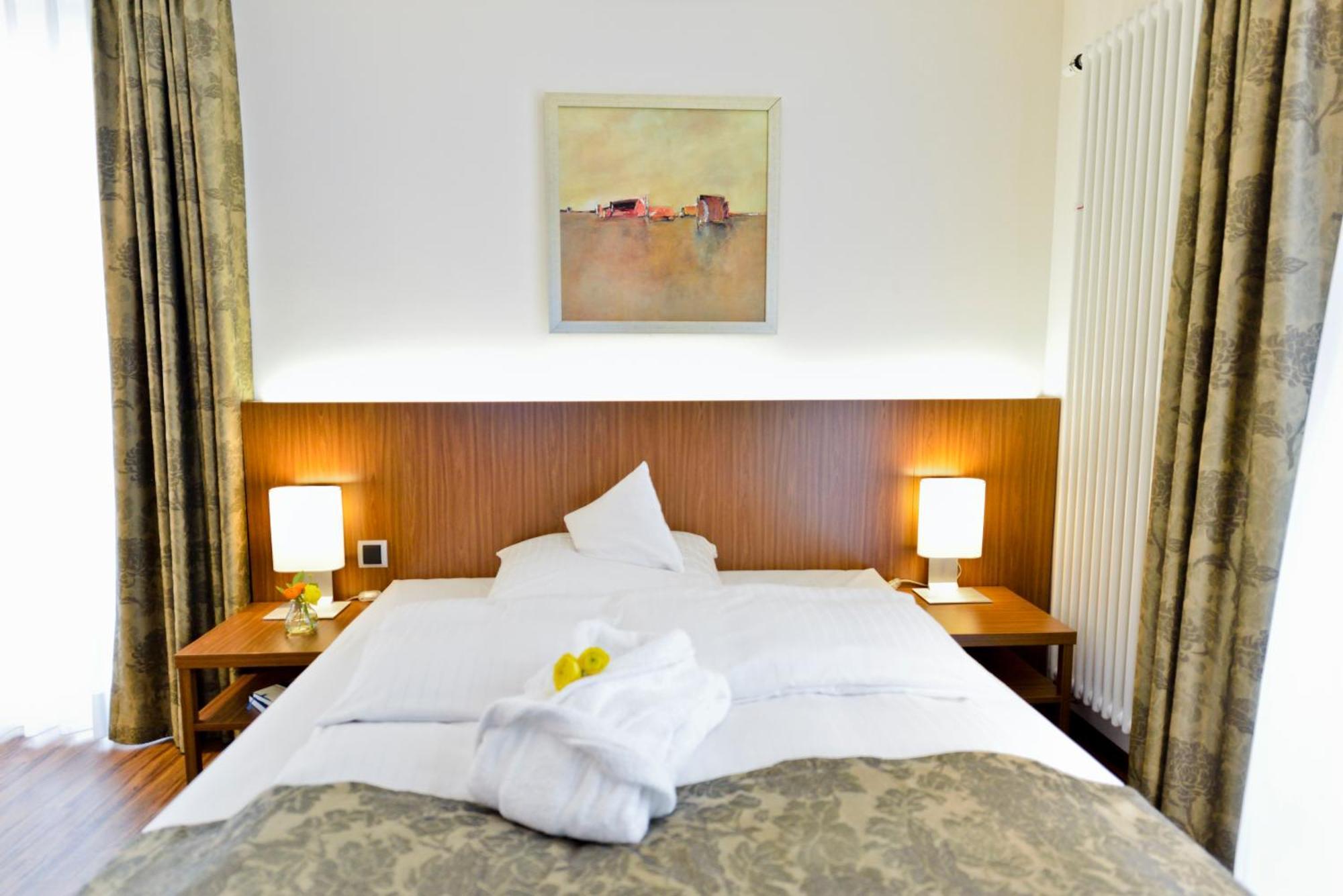קבלאאר Hotel Klostergarten מראה חיצוני תמונה