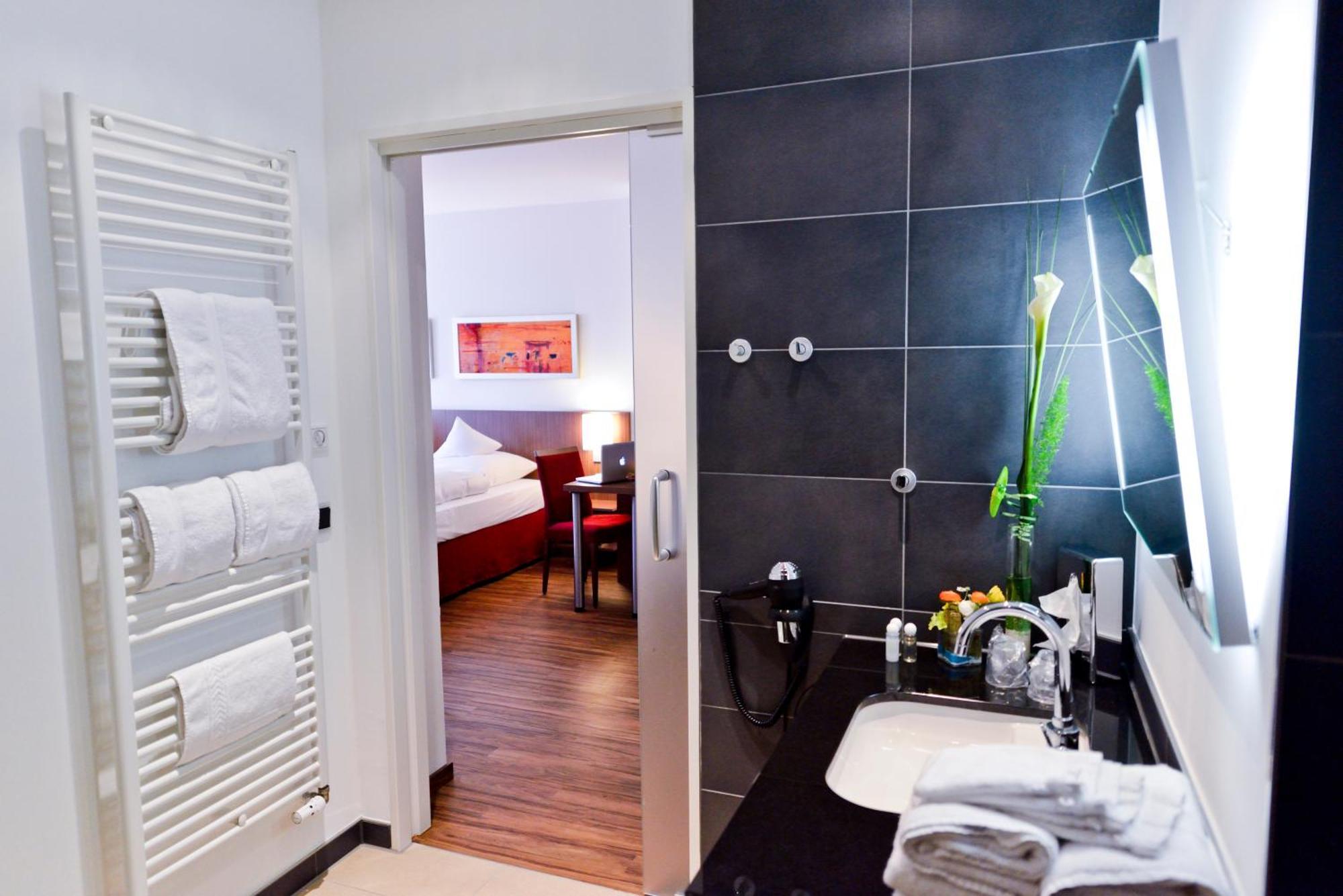 קבלאאר Hotel Klostergarten מראה חיצוני תמונה