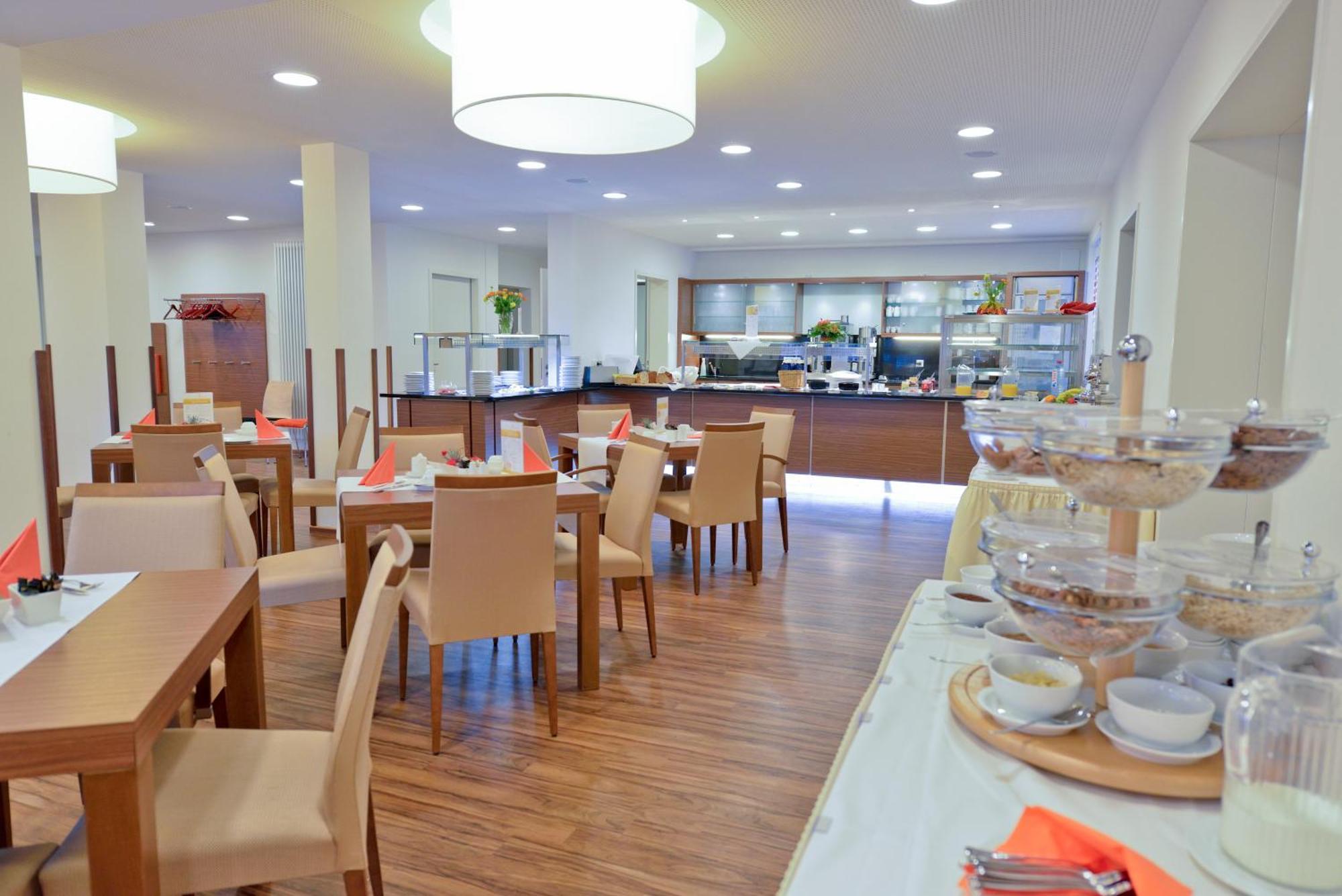 קבלאאר Hotel Klostergarten מראה חיצוני תמונה